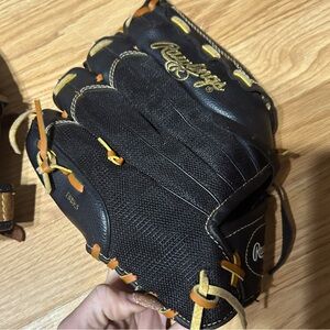 Rawlings youth players series black leather left hand glove